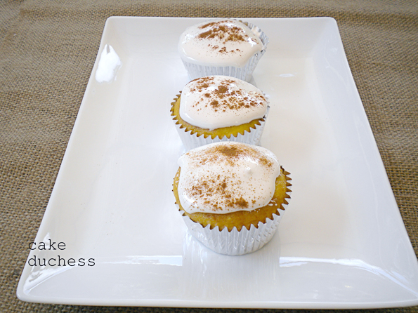 Apple Cupcakes with Marshmallow Cinnamon Frosting