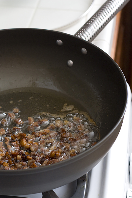 Frying pancetta in a ManPans Wok