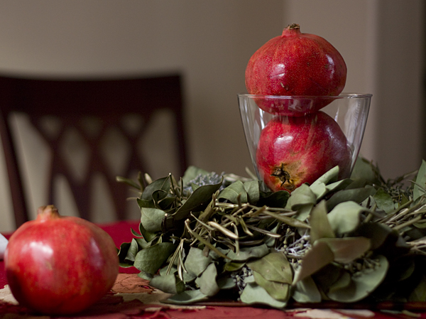 POM Party Table Decor
