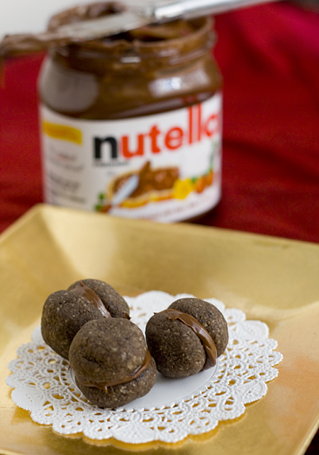 mini chocolate nutella sandwich cookies