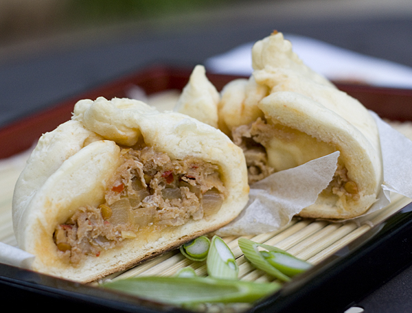 steamed nikuman, japanese pork buns