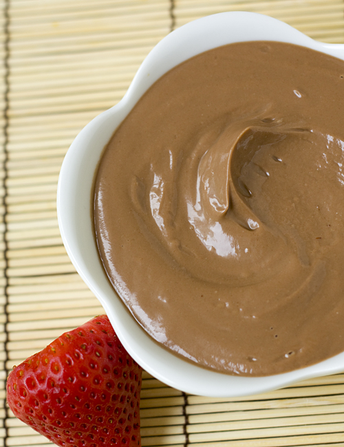 Creamy Nutella Yogurt Fruit Dip