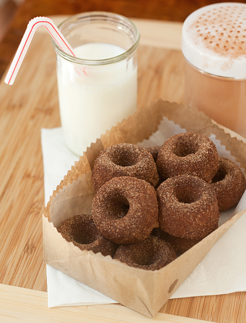 baked cinnamon and sugar tofu donuts