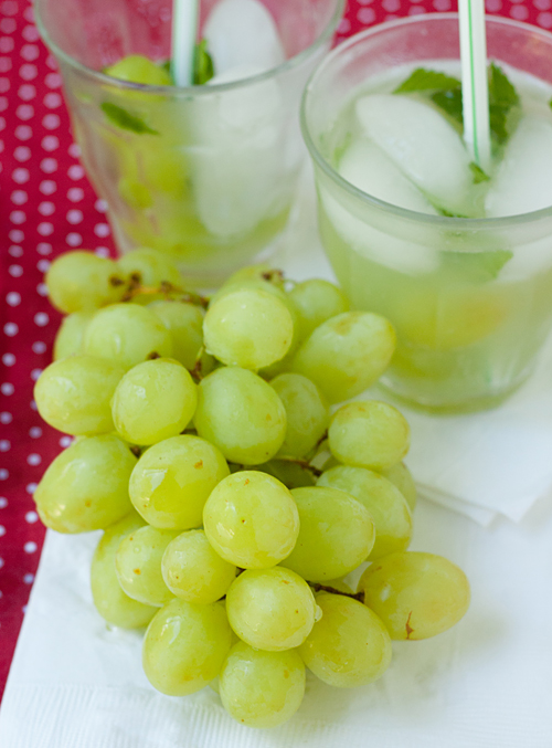 Fresh California Green Grapes make a refreshing summer drink!