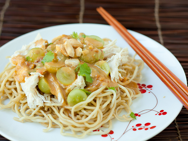 Refreshing Grape and Chicken Noodle Salad with Peanut Sauce