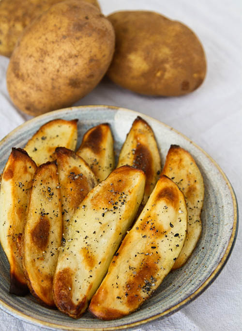 Roasted Potato Wedges with Gomashio Roasted Potato Wedges with Gomashio