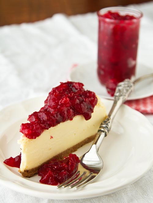 Cheesecake with Fuji Light Cranberry Sauce Toppings