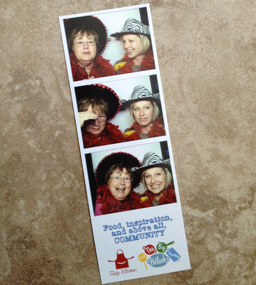 Photo booth fun with Mimi Avocado