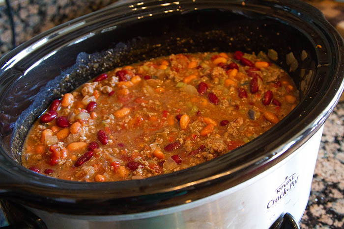 Making chili in a slow cooker