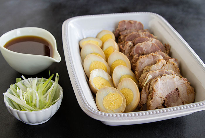 making nibuta (japanese simmered pork shoulder)