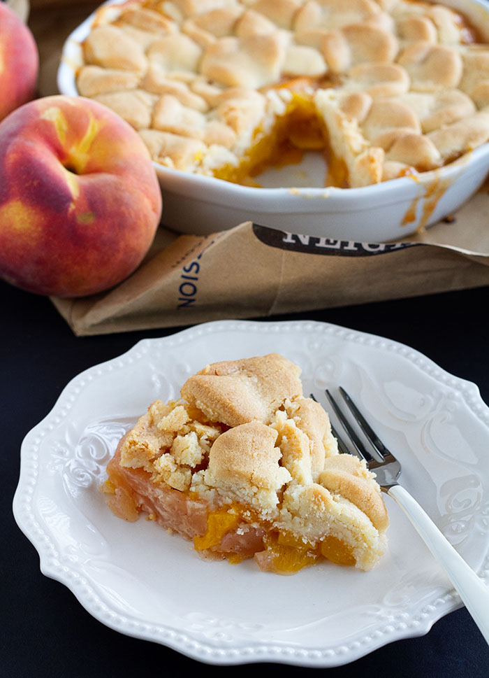 Brown Bag Baked Peach Pie, www.lafujimama.com