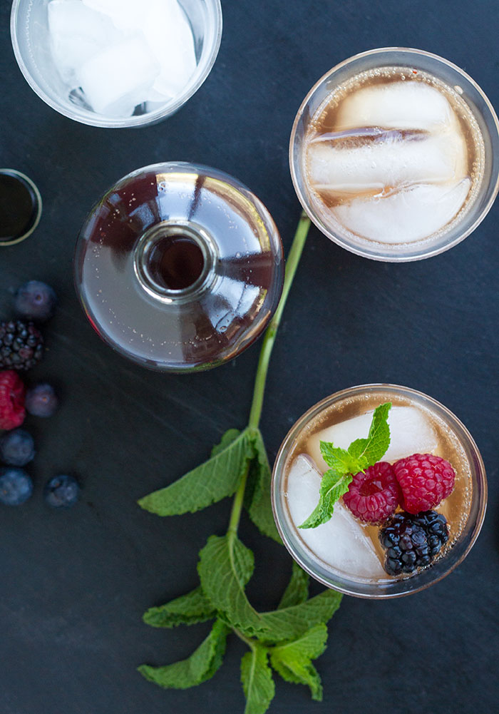 Making berry shrub spritzers