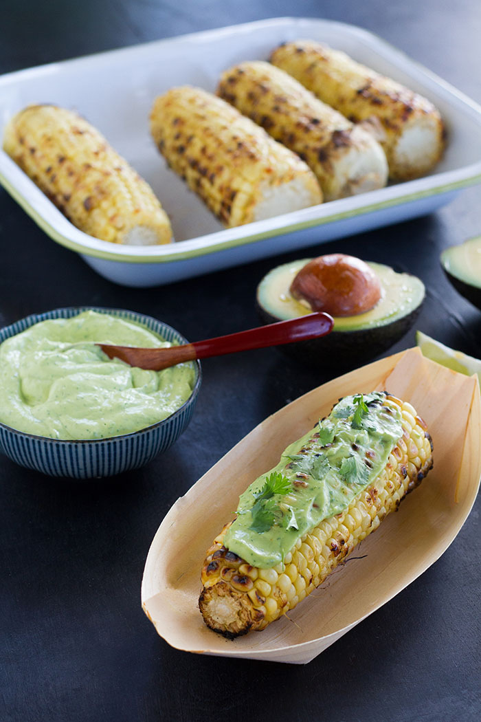Grilled corn with avocado crema