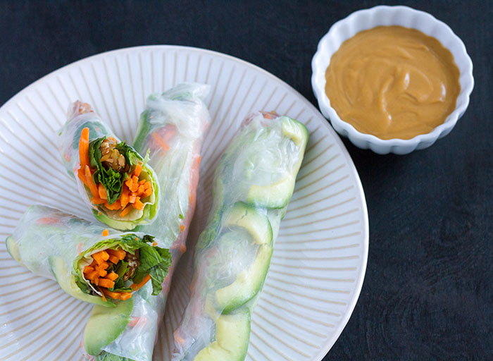 Fresh spring rolls with Easy Peanut Sauce