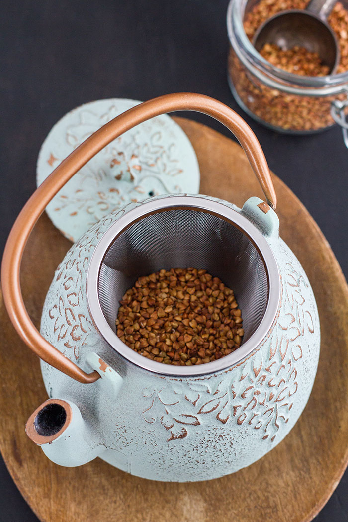 Brewing soba cha