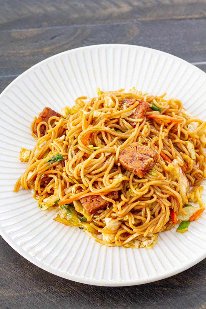 Vegan Yakisoba—Japanese Stir-Fried Noodles — La Fuji Mama