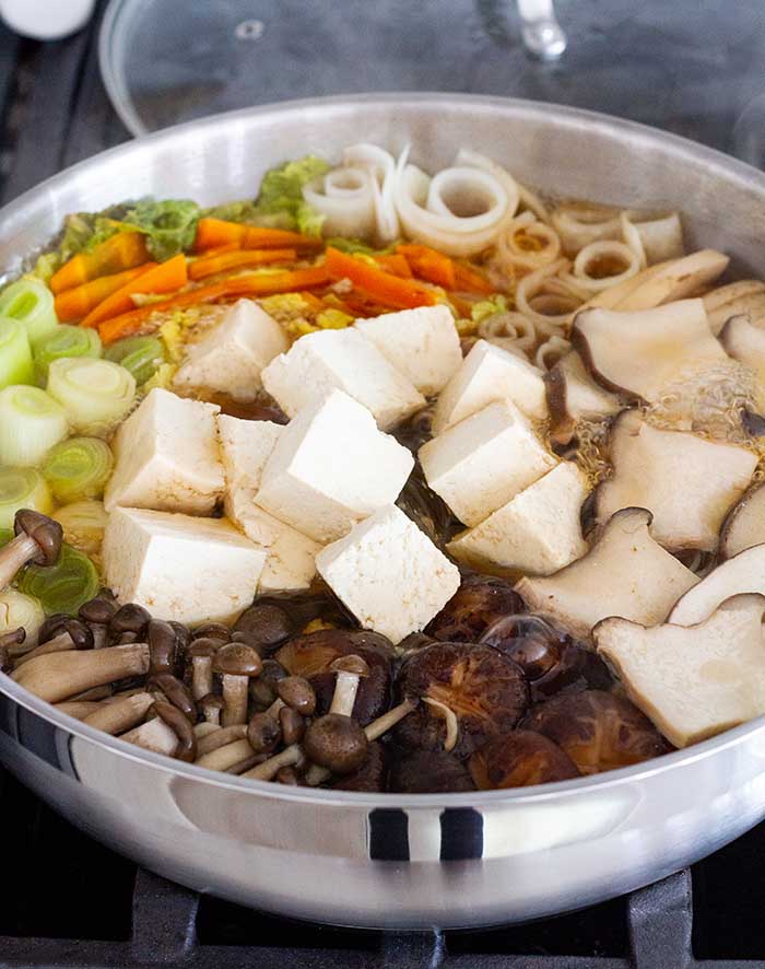 Japanese hot pot dishes (nabe)